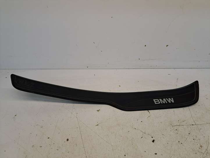 BMW 3 E90 E91 (2005 - 2012)  51477060286 Отделка заднего порога (внутренняя)