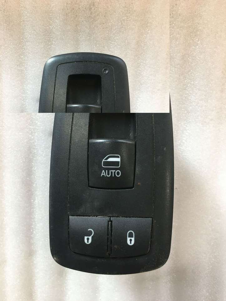 Dodge Challenger (2014 - )  68183751AB Кнопка стеклоподъемников