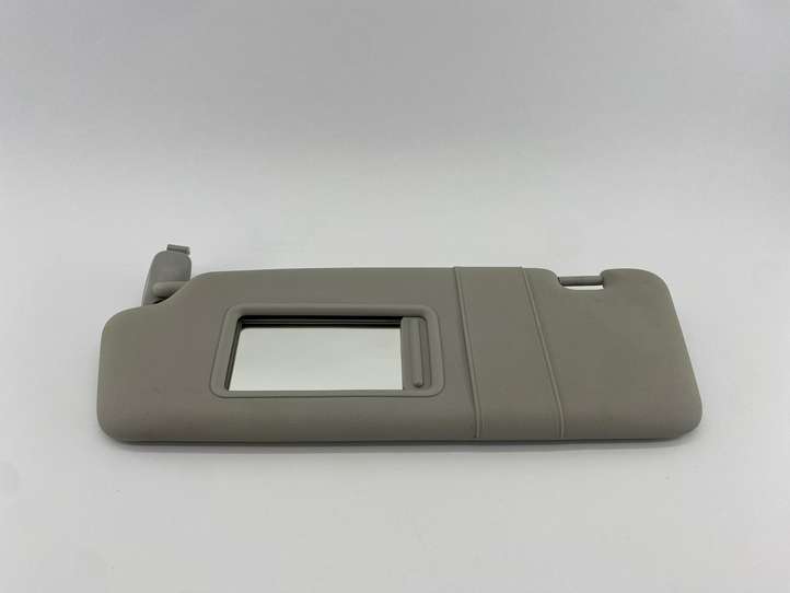 Audi A3/S3 8P (2004 - 2008)  8p0857551 Щиток от солнца