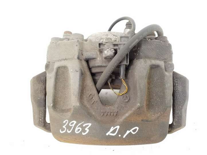 Mercedes-Benz E C207 W207 (2009 - 2017)  A2044213681 Передний суппорт