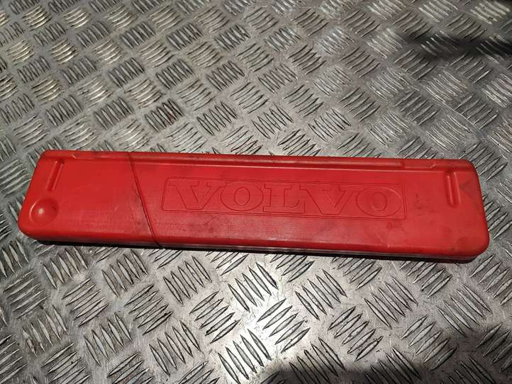 Volvo V50 (2004 - 2008)  27R0303011 Аварийный знак