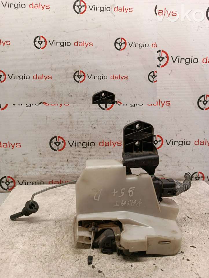 Volkswagen PASSAT B5.5 (2001 - 2005)  117626104 Передняя звукоизоляция