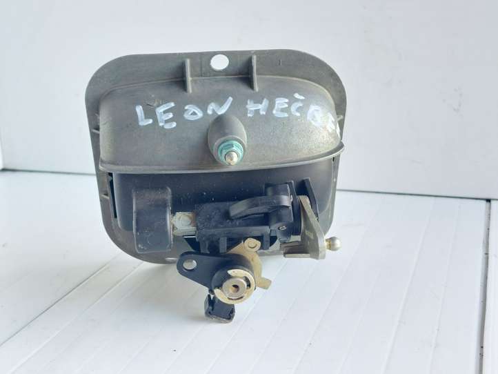 Seat Leon (1M) (1998 - 2006)  1M6827565F Ручка задней крышки