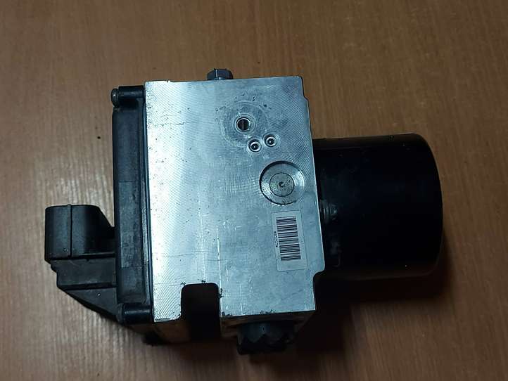 Volkswagen PASSAT B6 (2005 - 2010)  3C0614095P Блок управления ABS