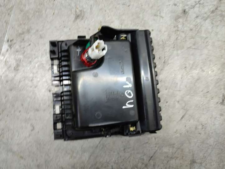 Volkswagen PASSAT B7 USA (2012 - 2016)  561863284 Пепельница