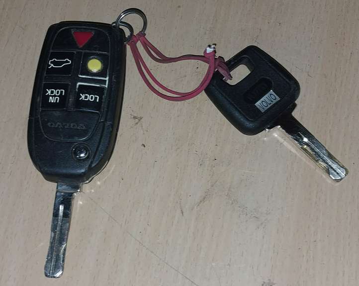 Volvo V70 (2004 - 2007)   Комплект зажигания