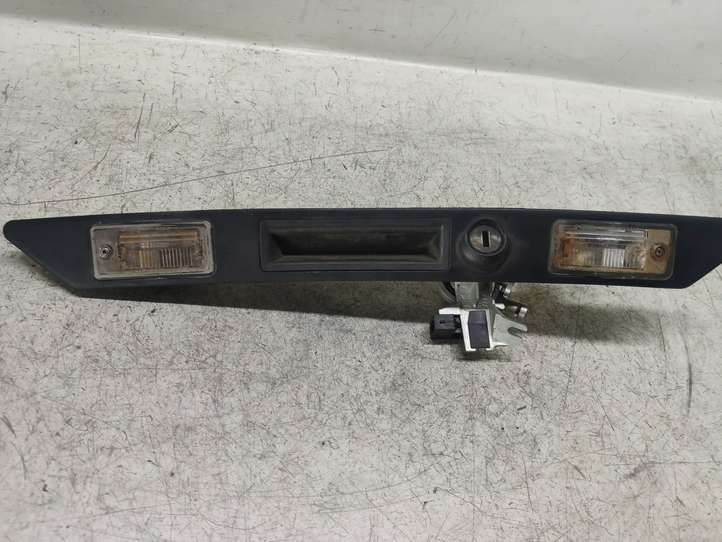 Audi A6 (2004 - 2008)  8E0827574C Ручка задней крышки