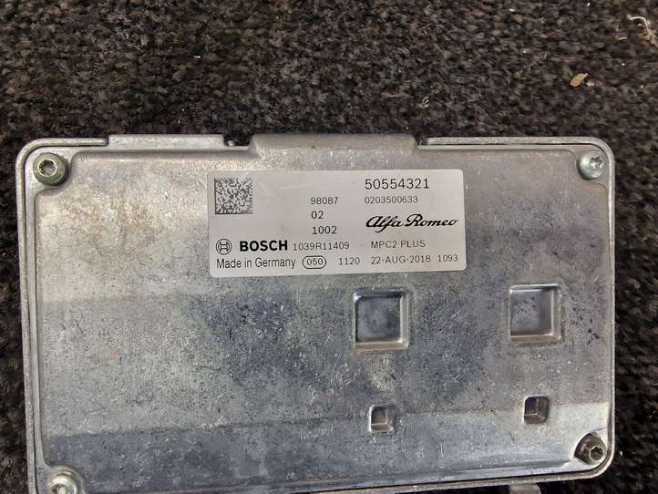 Alfa Romeo Stelvio Type 949 (2017 - )  50554321 Камера лобового стекла