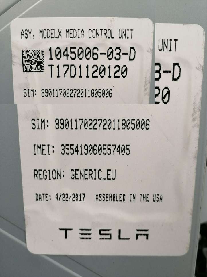 Tesla Model X (2015 - 2021)  104500603D Экран/ дисплей / маленький экран