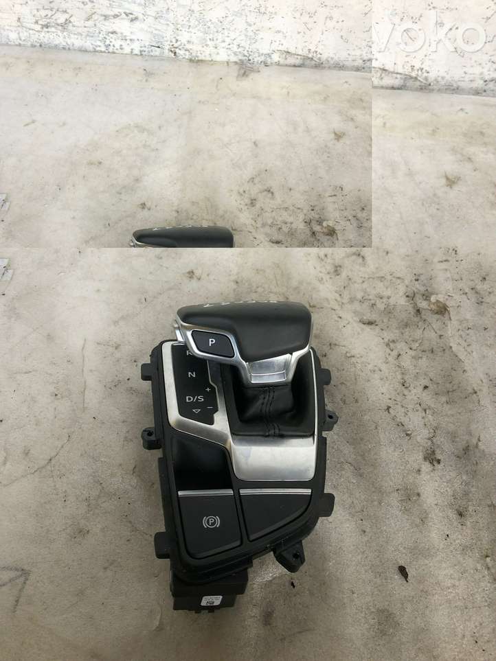 Audi A4 (2019 - )  8w1713111c Отделка рычага переключения передач (кожа, головка)