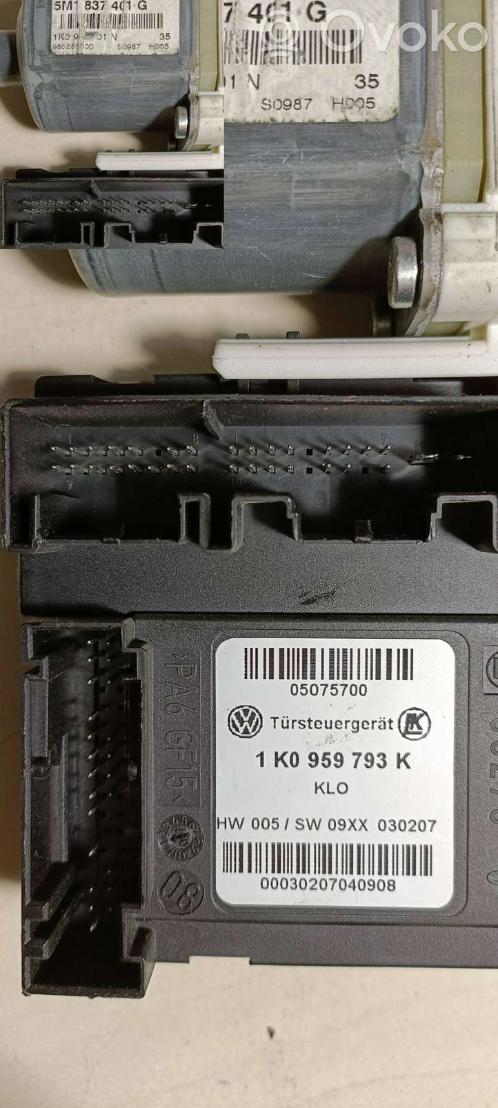 Volkswagen Golf Plus (2004 - 2008)  5M1837401G Передний комплект электрического механизма для подъема окна