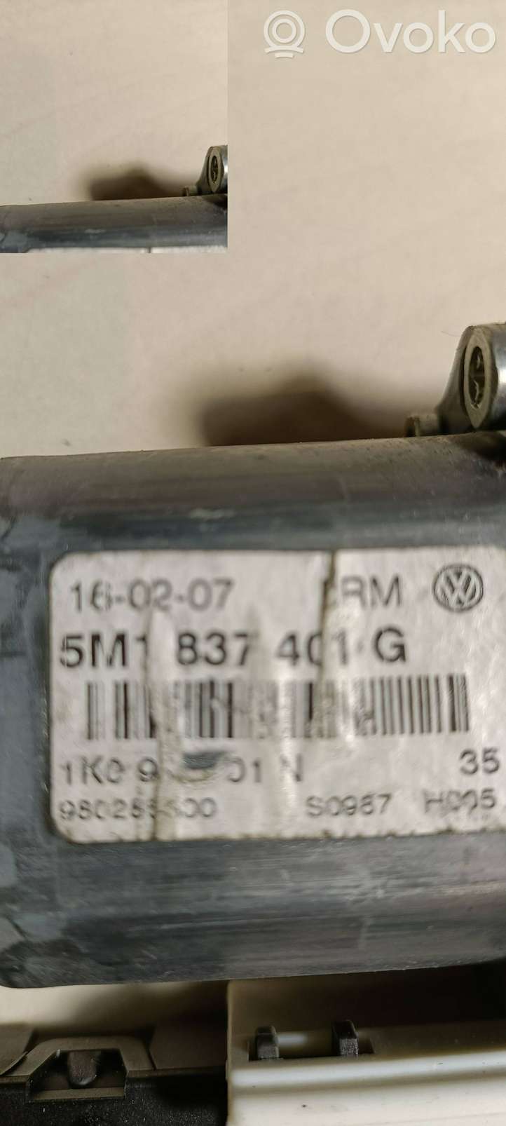 Volkswagen Golf Plus (2004 - 2008)  5M1837401G Передний комплект электрического механизма для подъема окна