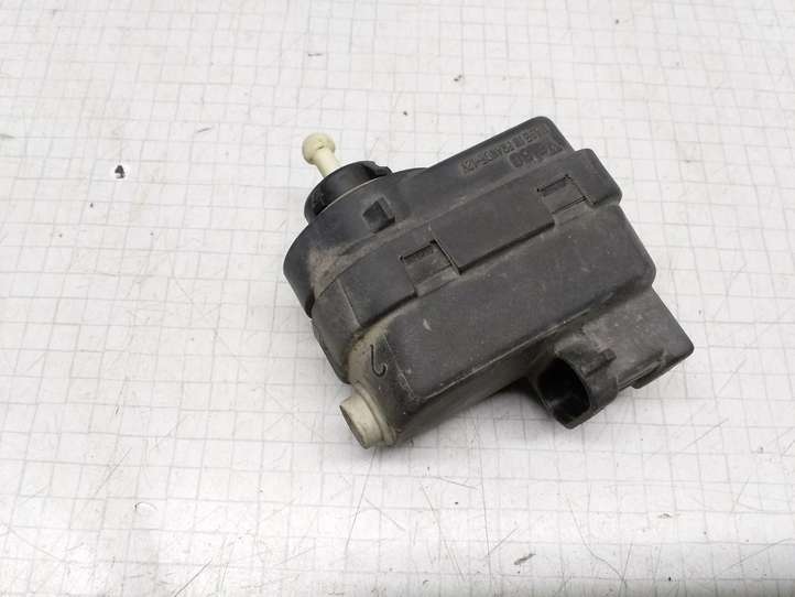 Renault Megane II (2002 - 2005)  8200134594 Двигатель регулировки высоты фар