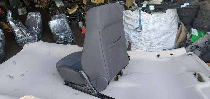 Opel Astra (2004 - 2009)   Передняя звукоизоляция