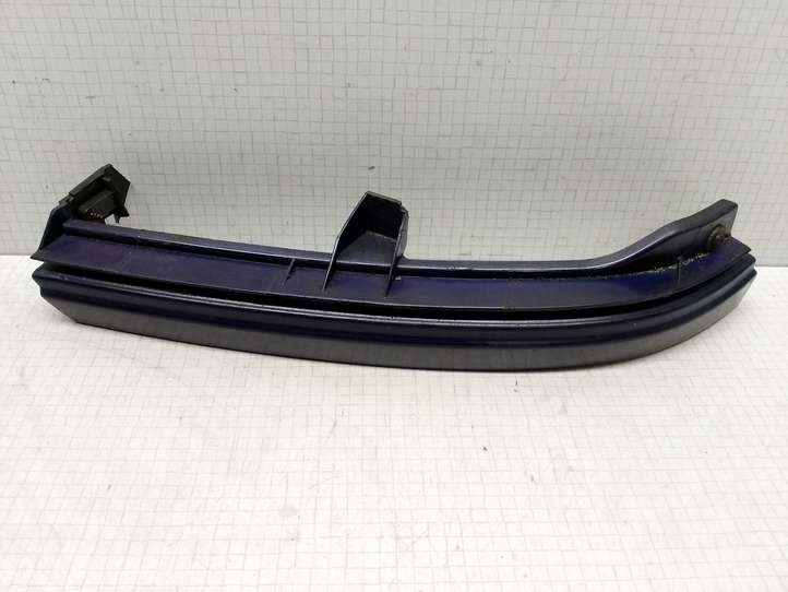 Opel Zafira (1999 - 2003)  90580652RH Отделка передней фары
