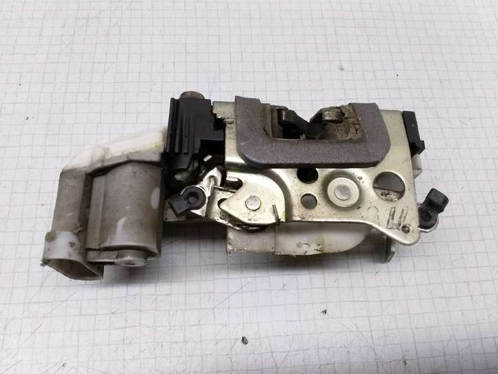 Fiat Punto (188) (1999 - 2010)   Замок задней двери
