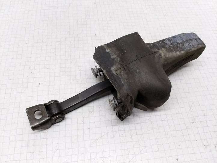 BMW 3 E46 (1998 - 2005)  512281609 Ограничитель открывания задней двери