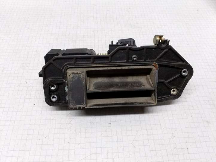 Mercedes-Benz E W211 (2002 - 2009)  A2117400093 Ручка задней крышки