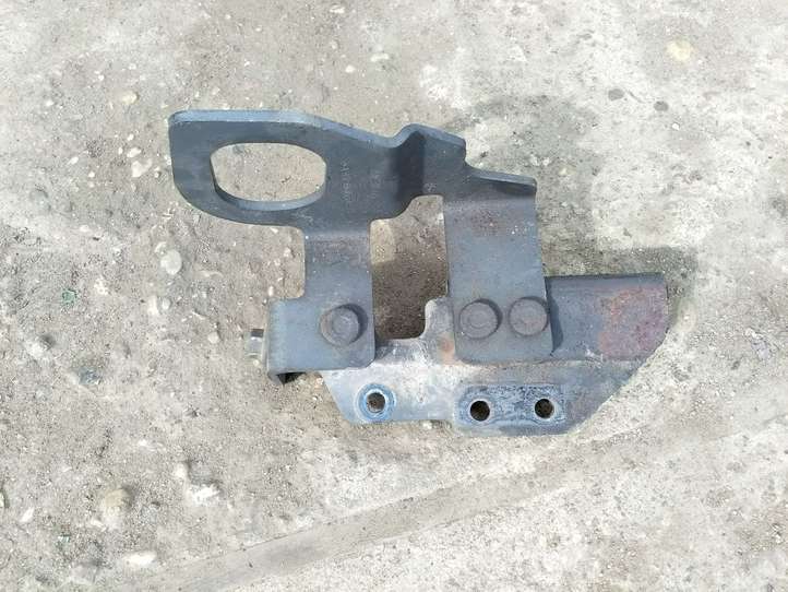 Mercedes-Benz Sprinter W901 W902 W903 W904 (1995 - 2007)  A9703172740E Другая деталь отсека двигателя