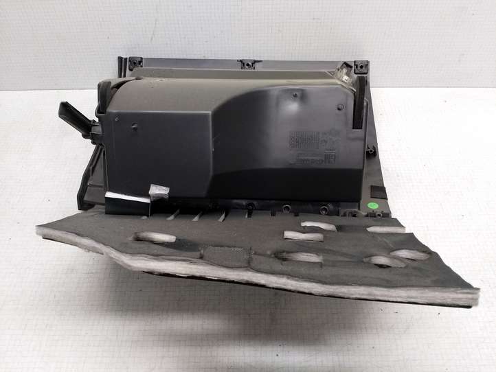 Opel Vectra (2005 - 2009)  13245770 Комплект ящика для вещей (бардачка)