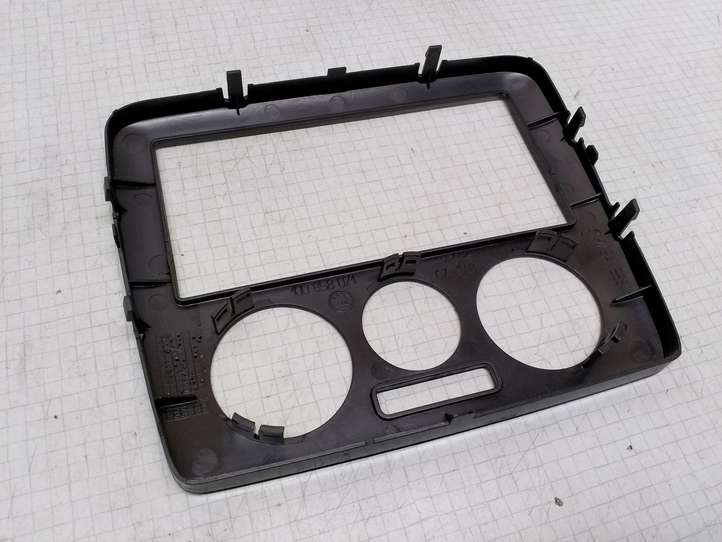 Skoda Octavia Mk1 (1U) (1996 - 2004)  1U0858071 Отделка контроля климата / контроля печки