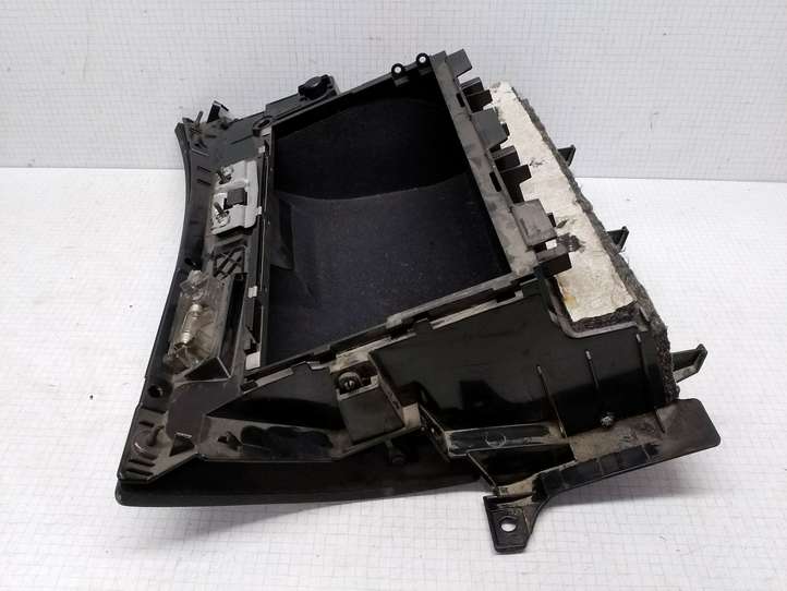 BMW 3 E46 (1998 - 2005)  51168196111 Комплект ящика для вещей (бардачка)
