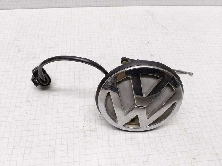 Volkswagen Golf IV (1998 - 2005)  1J5962103 Замок задней крышки (наружный)