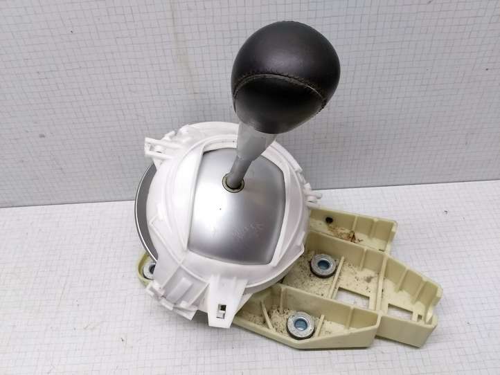 Volvo S60 (2000 - 2004)  9181050 Механизм переключения передач (кулиса) (в салоне)