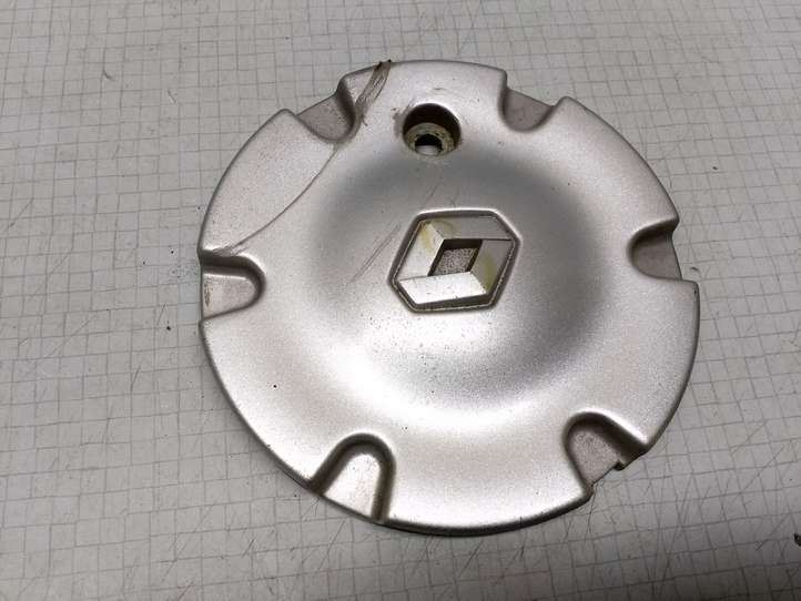 Renault Laguna (1993 - 2001)  7700428725 Заводская крышка (крышки) от центрального отверстия колеса