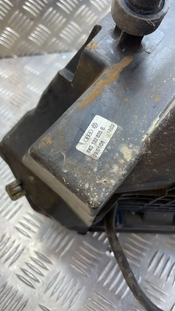Audi A5 8T 8F (2007 - 2011) 8K0133835B Корпус воздушного фильтра — фото 2
