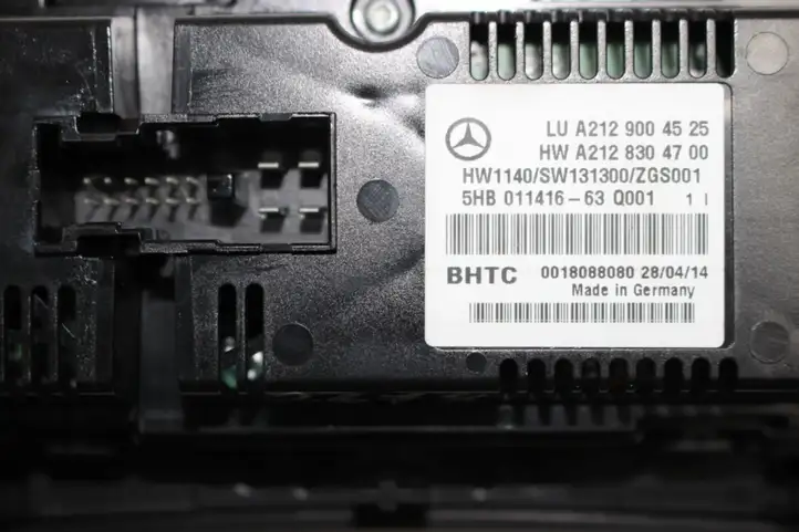 Mercedes-Benz E W212 (2009 - 2016) A2129004525 Блок управления кондиционером — фото 2