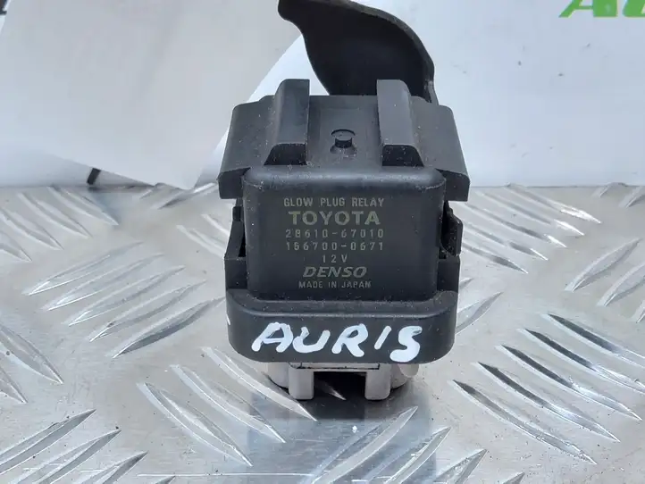 Toyota Auris 150 (2006 - 2012) 2861067010 Реле накала свечей — фото 1