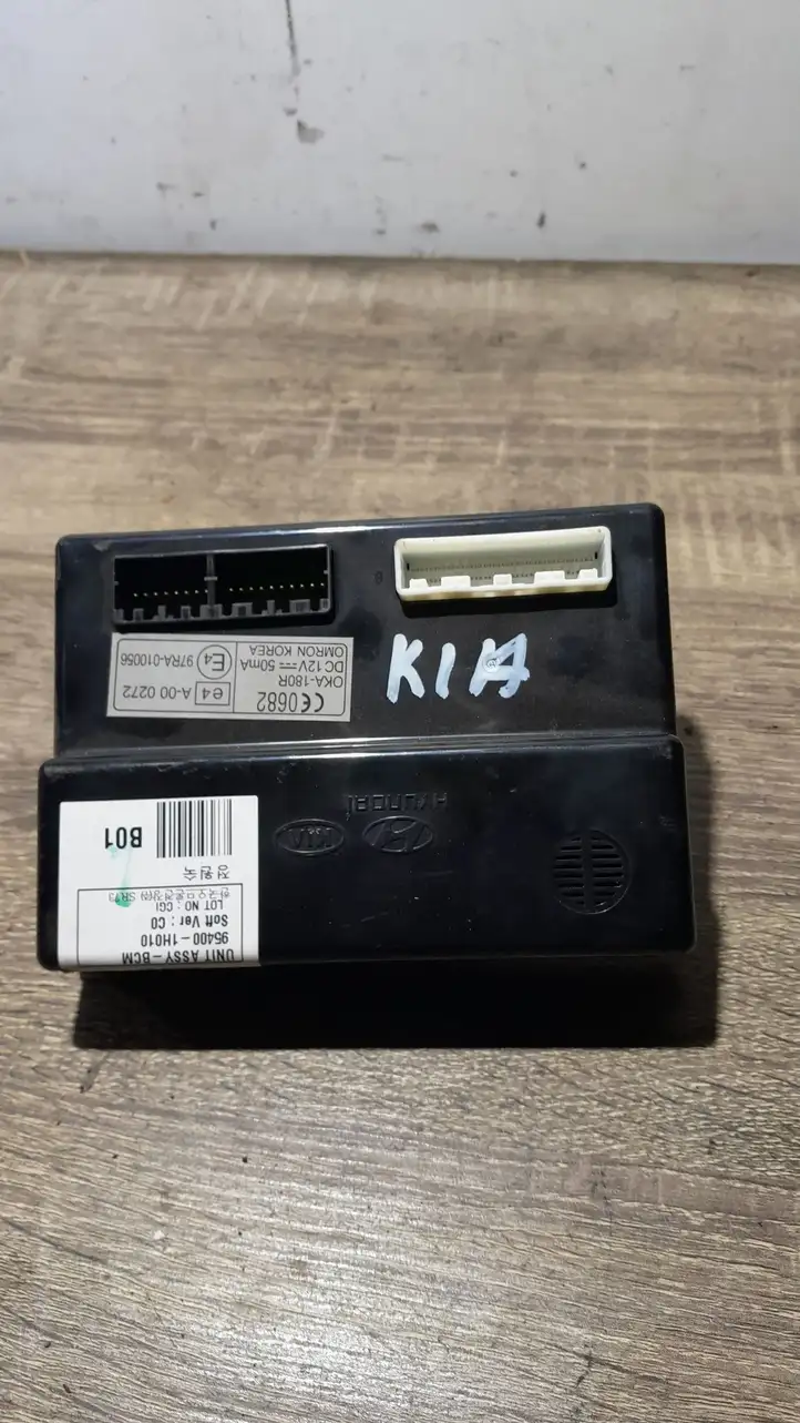Kia Ceed (2006 - 2010) 954001H010 Модуль комфорта — фото 1