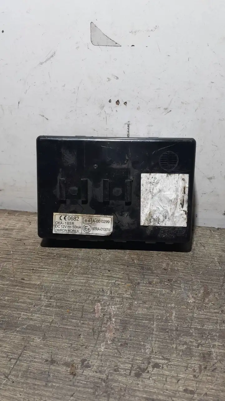 Hyundai i20 (PB PBT) (2008 - 2012) A000299 Модуль комфорта — фото 1