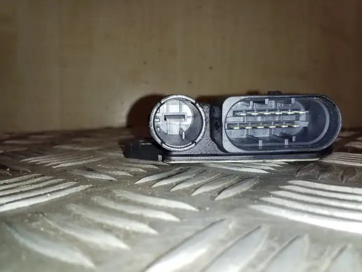 Mercedes-Benz ML W164 (2005 - 2011) 0522140709 Реле накала свечей — фото 2