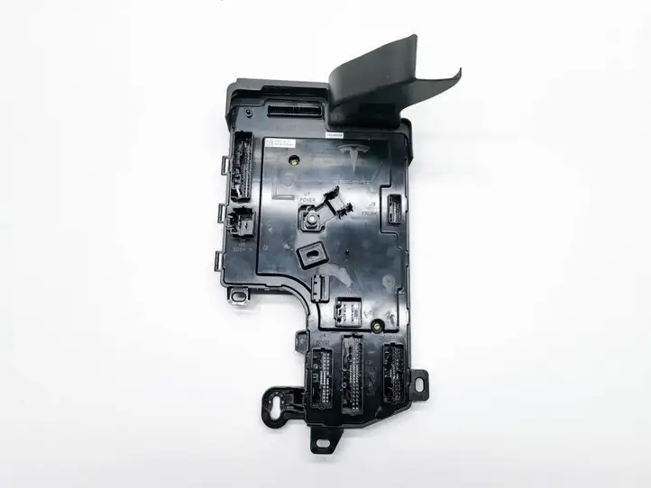Tesla Model 3 (2017 - 2023) 1078673-90-K Модуль комфорта — фото 2