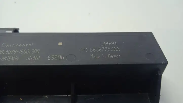 Jeep Grand Cherokee (2010 - 2021) 68067753AA Антенна системы Keyless — фото 2