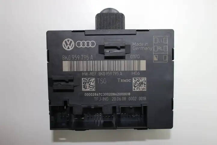 Audi A4 S4 B8 8K (2007 - 2011) 8K0959795A Блок управления дверью — фото 1