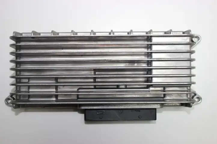 Audi A4 S4 B8 8K (2007 - 2011) 8T0035223AB Усилитель звука — фото 1