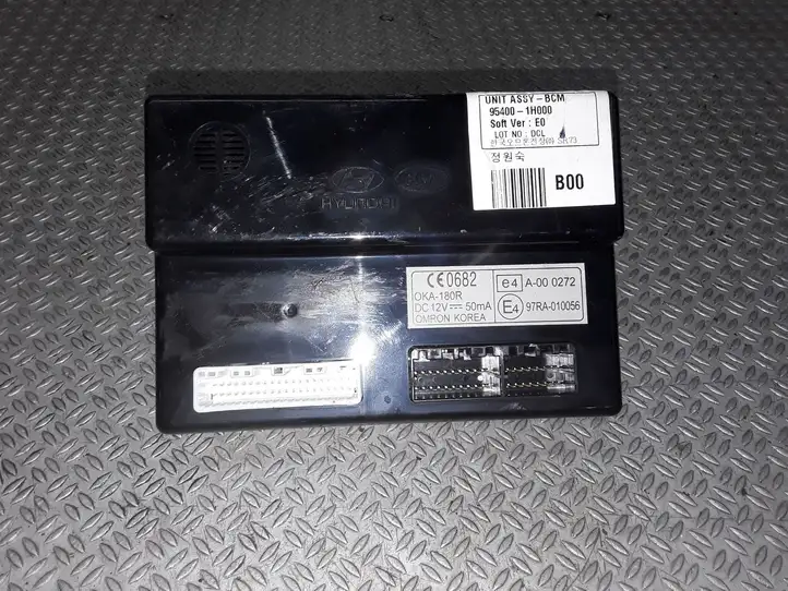 Kia Ceed (2006 - 2010) 954001H000 Модуль комфорта — фото 1