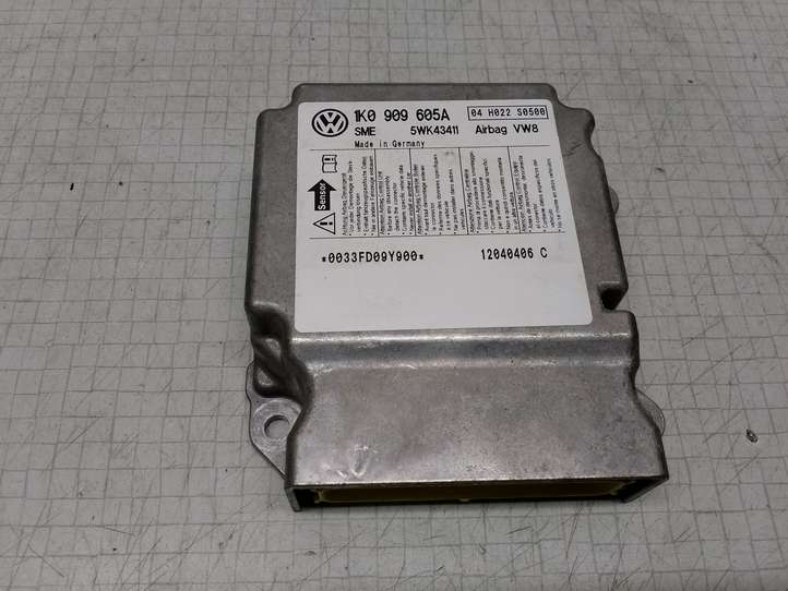 Volkswagen Golf V (2003 - 2009)  1K0909605A Блок управления надувных подушек
