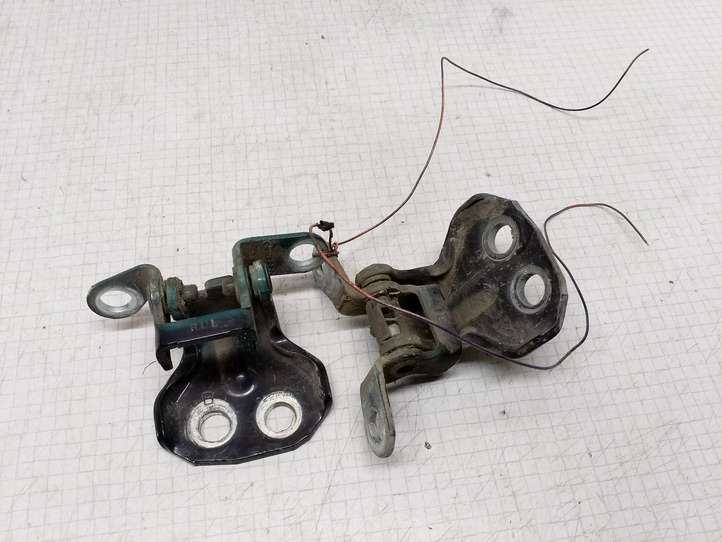Ford Fiesta (2000 - 2005)    Комплект петель задней двери