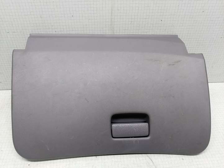 Nissan Almera N16 (2000 - 2010)   Крышка ящика для вещей (бардачка)