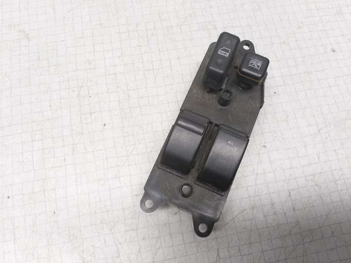 Toyota Corolla E120 E130 (2000 - 2004)  54035091 Кнопка стеклоподъемников