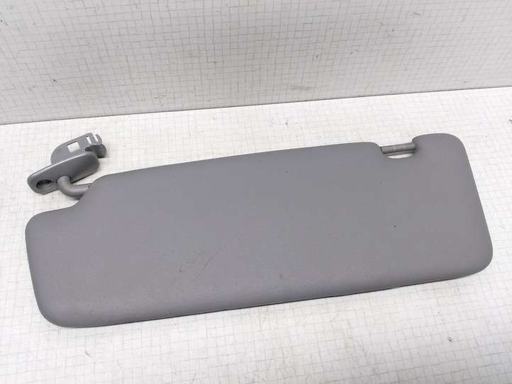 Audi A4 (2000 - 2006)  8E0857552 Щиток от солнца