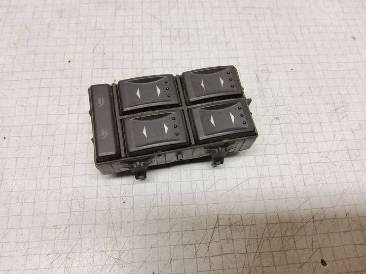 Ford Mondeo Mk III (2000 - 2007)  1S7T14A132BE Кнопка стеклоподъемников