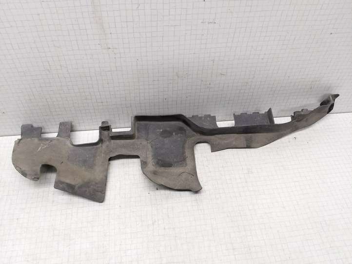 Audi A4 (2000 - 2006)  8E0121283 Другая деталь отсека двигателя