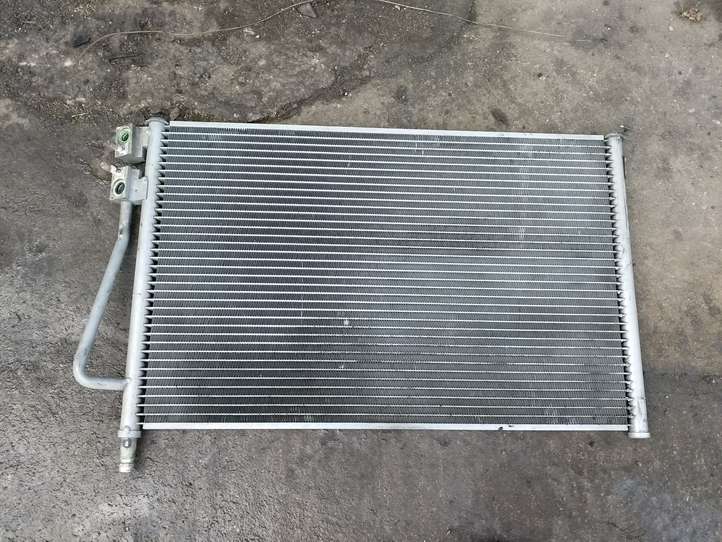 Ford Fiesta (2000 - 2005)  19B26516 Радиатор охлаждения кондиционера воздуха