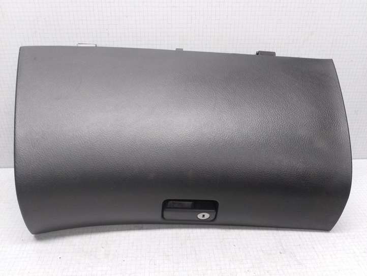 Toyota Avensis T250 (2003 - 2006)  5555005070 Крышка ящика для вещей (бардачка)