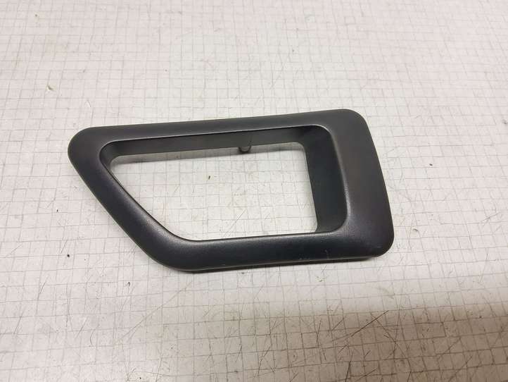 Citroen Berlingo (2003 - 2007)  9605556777 Другая деталь отделки пере́дней дверей